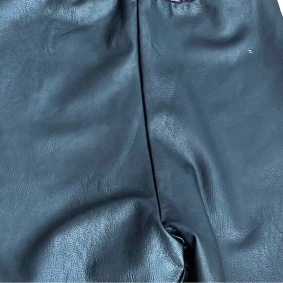 Commando Black Faux Leather Raw Hem Leggings Size M - Picture 7 of 14